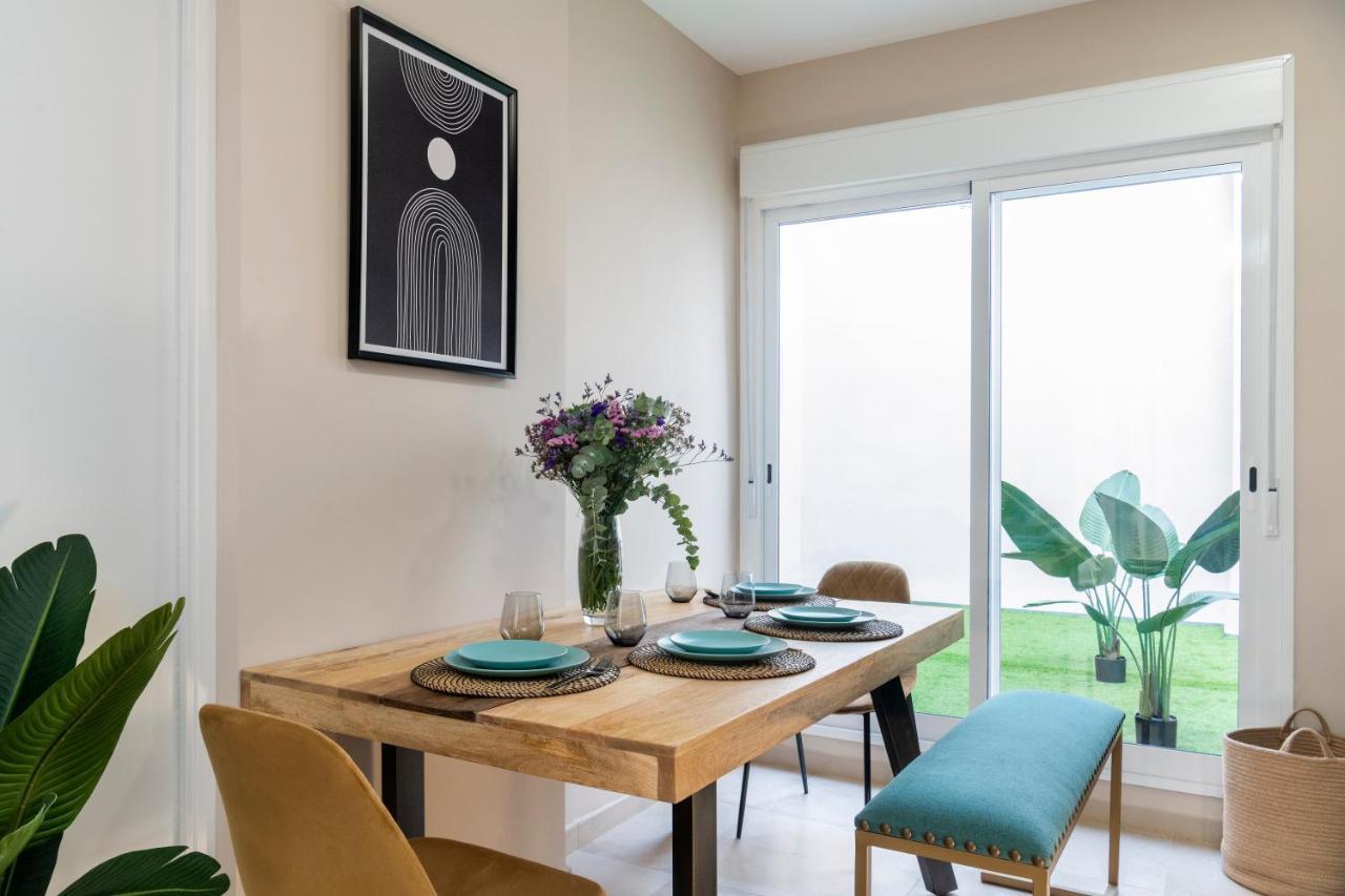 Rivero Suite Apartments Севілья Екстер'єр фото